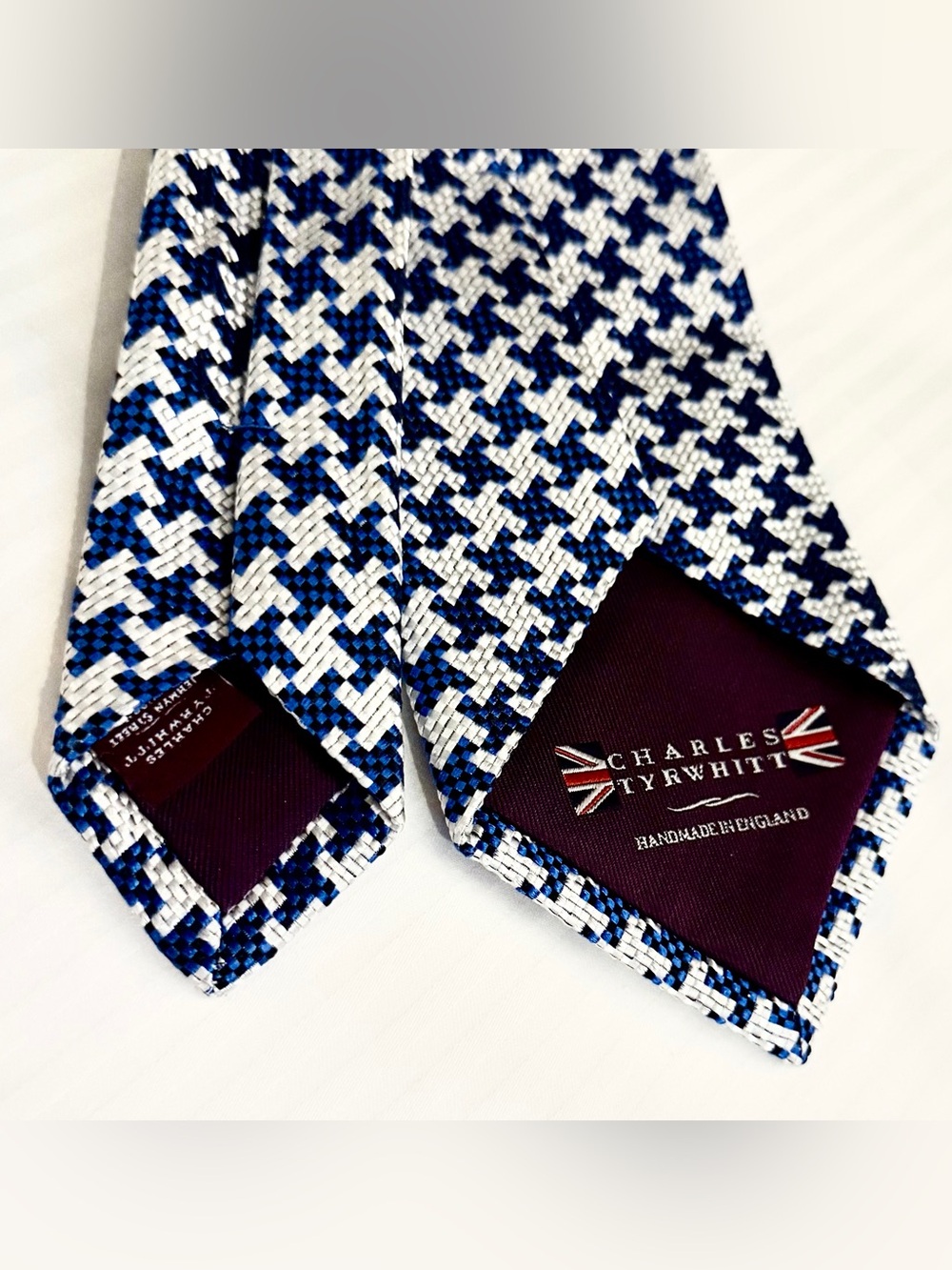 Charles Tyrwhitt 100% Silk Tie Blue Geometric Handmade England